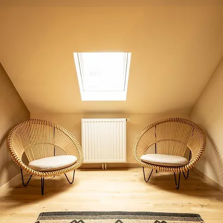 La Grenouille - De Luxe & Welness Privatif 러브호텔 Leuze-en-Hainaut